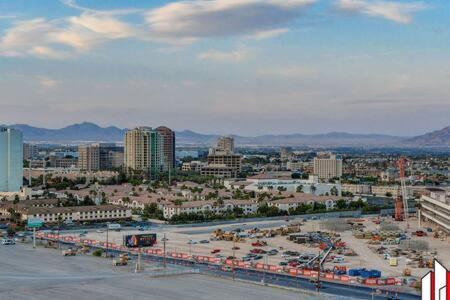 Mgm Signature-15-717 F1 Track & Strip View Balcony Las Vegas Dış mekan fotoğraf